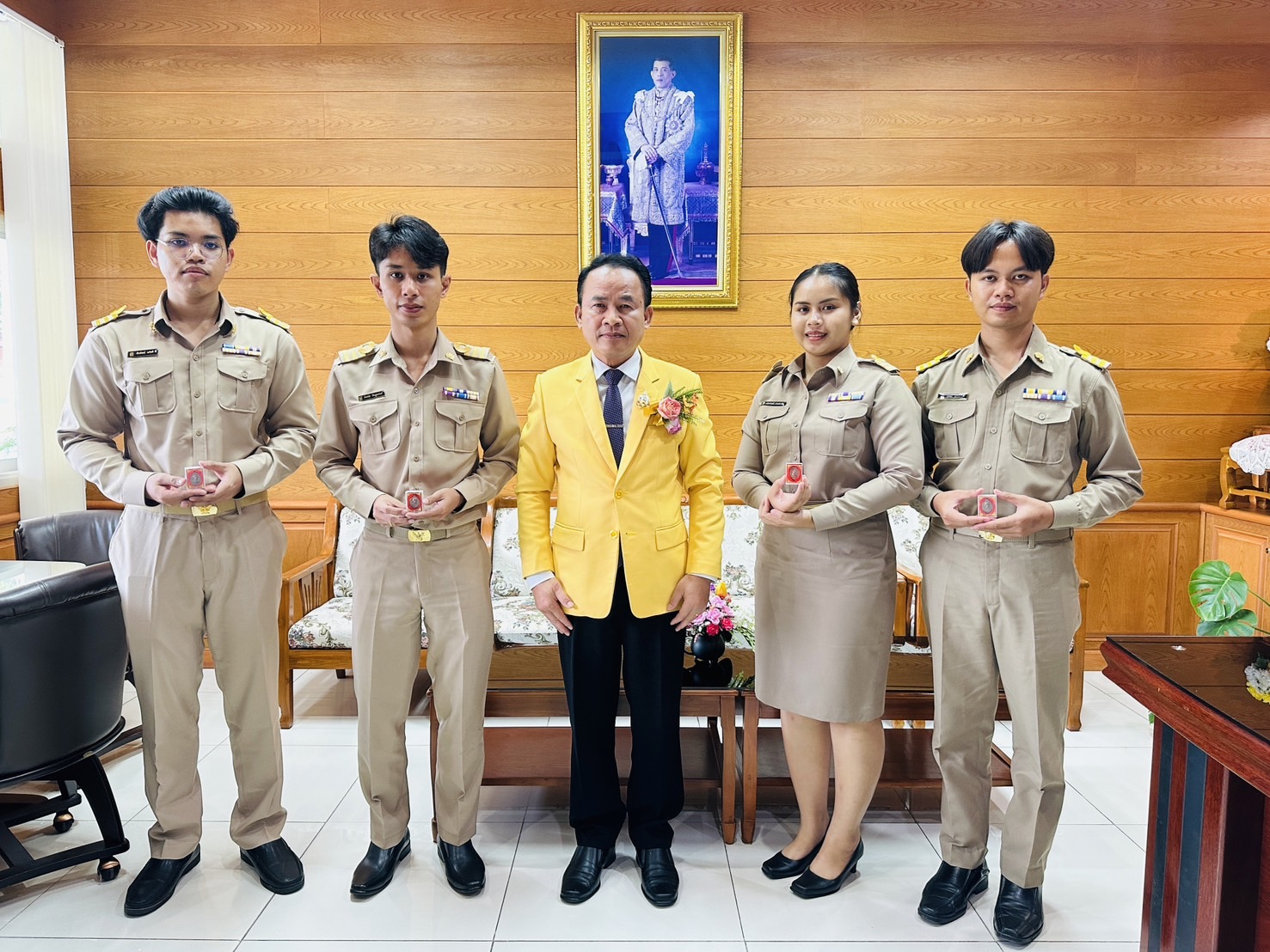 การบรรจุและแต่งตั้งเข้ารับการเป็น ข้าราชการครูและบุคลากรทางการศึกษา ตำแหน่งครูผู้ช่วย ปี พ.ศ. 2566 จำนวน 4 ราย สังกัด สพฐ.