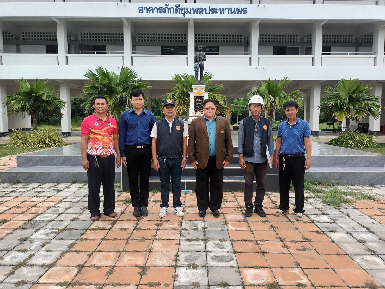 วันที่ 20 พฤษภาคม 2568 เจ้าหน้าที่จากกรมโยธาธิการและผังเมืองจังหวัดชัยภูมิ ได้ลงพื้นที่ตรวจสอบความมั่นคง แข็งแรงของอาคารเรียน ณ โรงเรียนภักดีชุมพลวิทยา อำเภอภักดีชุมพล จังหวัดชัยภูมิ
