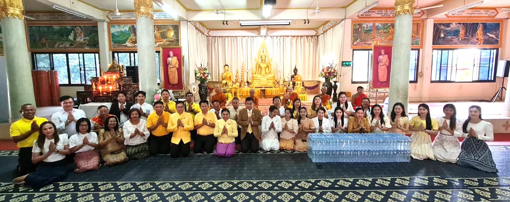 สพม.ชัยภูมิ ร่วมทำบุญ ถวายต้นเทียนและปัจจัยไทยธรรม เนื่องในวันอาสาฬหบูชา และวันเข้าพรรษา ณ วันบริบูรณ์ บ้านขี้เหล็กใหญ่ ต.ในเมือง อ.เมืองชัยภูมิ จ.ชัยภูมิ