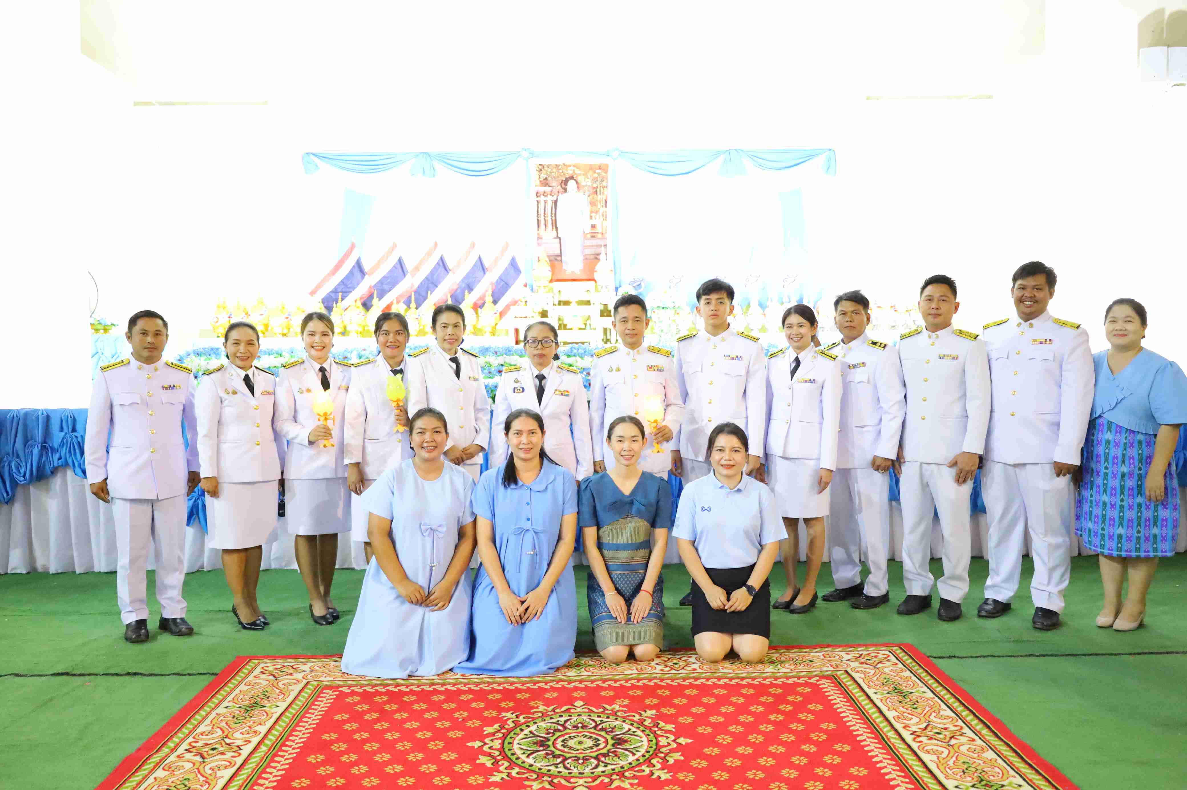 โรงเรียนเจียงทองพิทยาคม ร่วมพิธีถวายเครื่องราชสักการะและวางพานพุ่ม และพิธีจุดเทียนถวายพระพรชัยมงคล เนื่องในโอกาสวันเฉลิมพระชนมพรรษา 12 สิงหาคม 2568