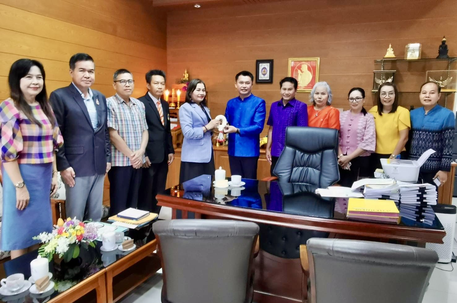 สพม.ชัยภูมิ ร่วมต้อนรับและแสดงความยินดี นายสุวิชชา เสี้ยมแหลม ศึกษาธิการจังหวัดชัยภูมิ