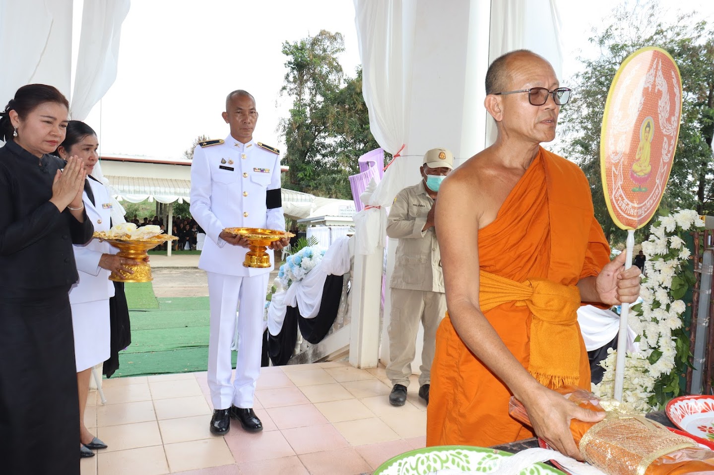 ผอ.สพม.ชัยภูมิ ให้เกียรติเป็นประธานพิธีฌาปนกิจศพ คุณพ่อแบน มิตรชอบ คุณพ่อของท่าน ผอ. ประภัสสร สุวรรณที ผู้อำนวยการโรงเรียนกุดตุ้มวิทยา ณ เมรุบ้านโนนเชือก หมู่ที่ 3 ตำบล ส้มป่อย อำเภอจัตุรัส จังหวัดขัยภูมิ